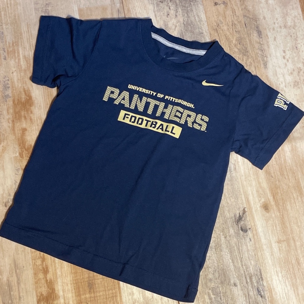 Nike Kids University of Pittsburgh football shirt